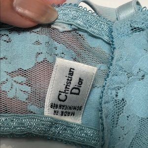 34a Christian Dior lacy beautiful underwire bra!